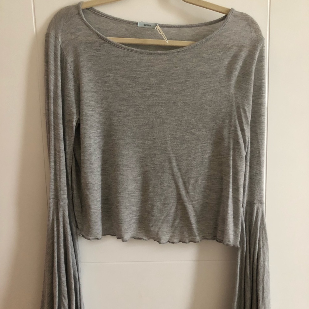 Bell Sleeve Cropped Shirt - Urban Outfitters